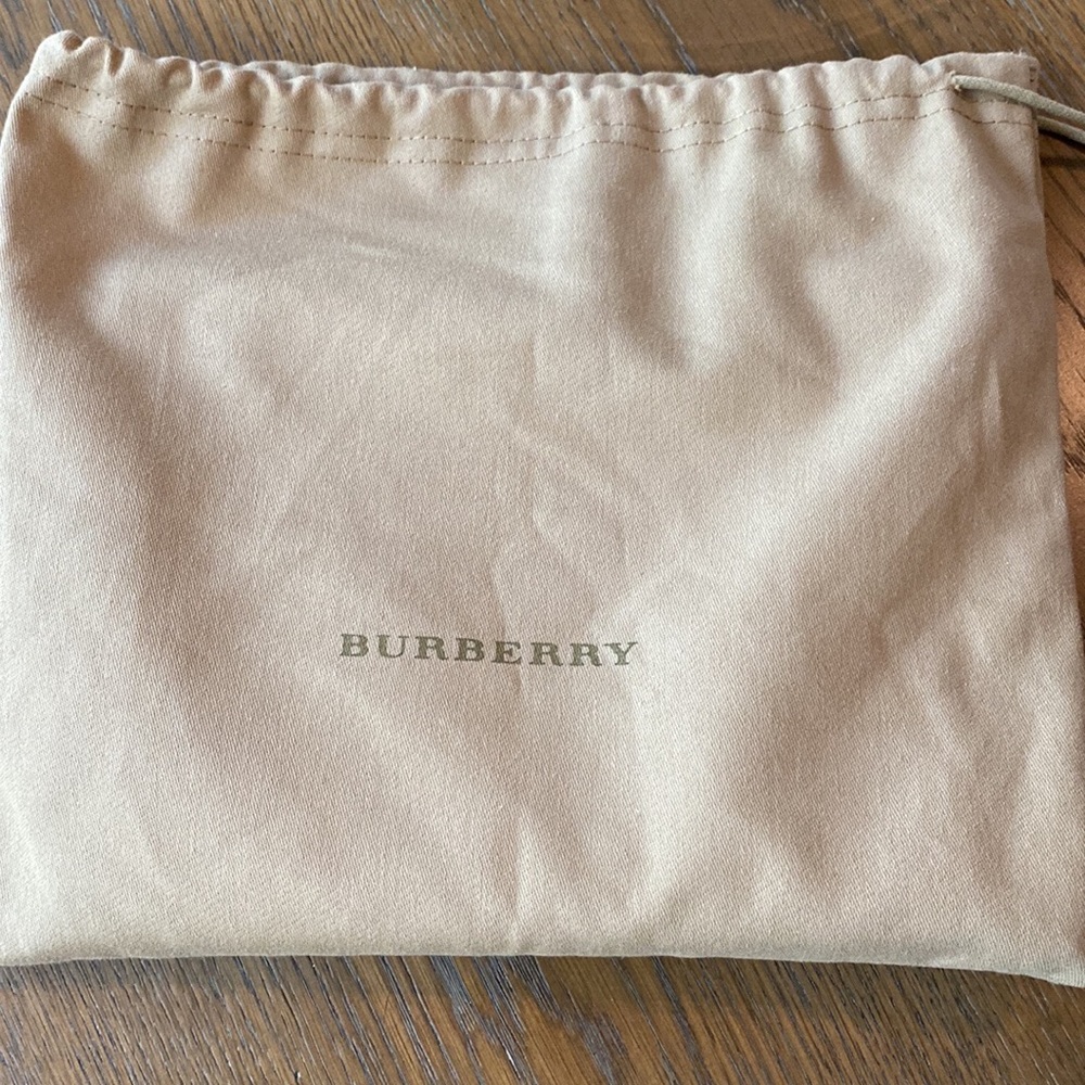 Burberry Crossbody Bag - Picture 9 of 10